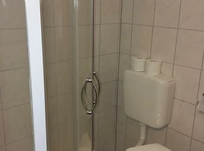 An Den Linden 31 Apartment *