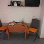 An Den Linden 31 דירה